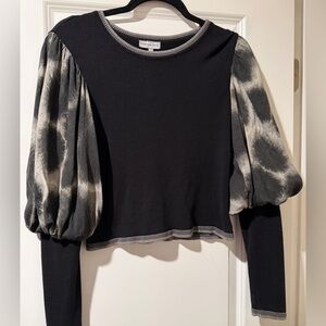 Elegant Black and Gray Puff Sleeve Top 🔥New No Tags